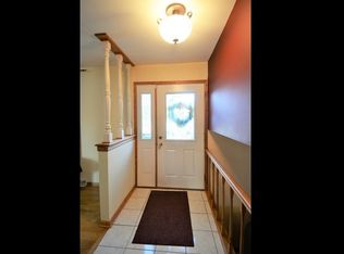 7807 W 101st St, Palos Hills, IL