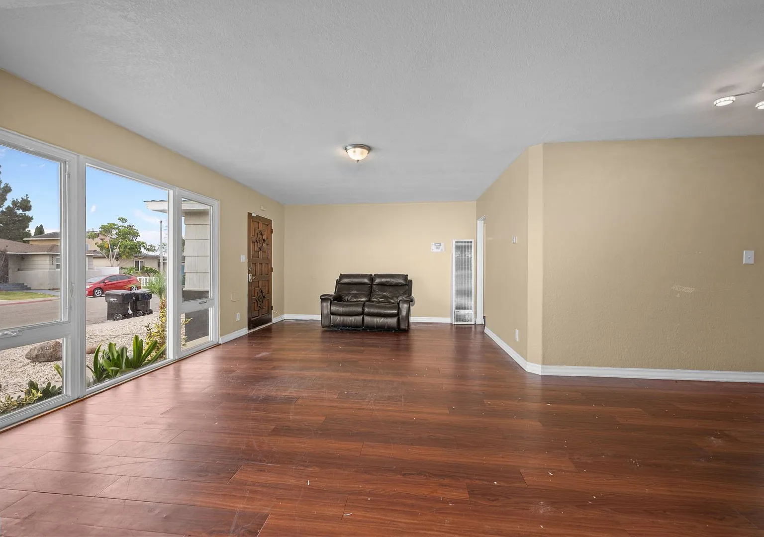 6233 Dorothy Drive — Photo 3