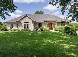 4437 Buckley Ridge Cir, Cottage Grove, WI 53527