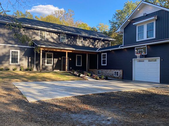 2nd image of 143 Marler Rd