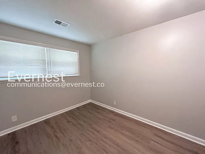 4402 Davana Dr — Photo 7