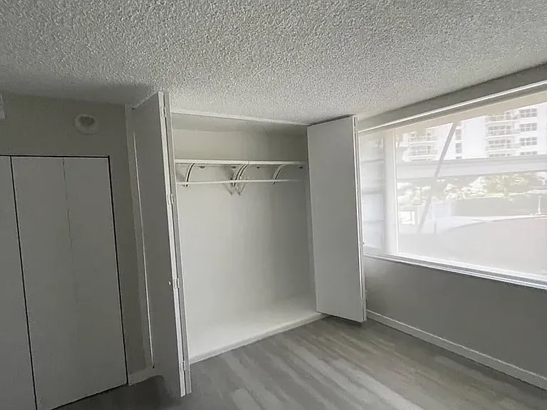 3600 Galt Ocean Dr #1C — Photo 11