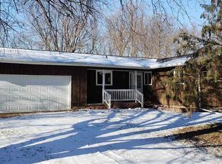 6459 W Decorah Ave, Oshkosh, WI 54902
