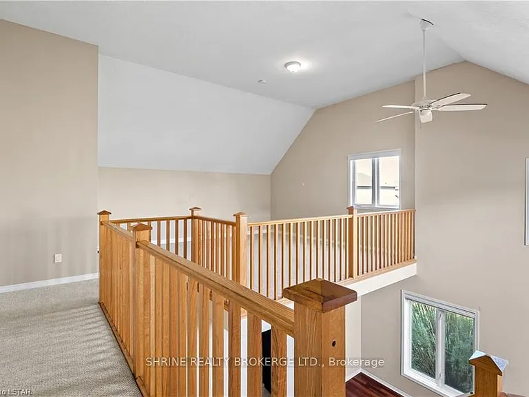 1841 Foxwood Ave #UPPER — Photo 20