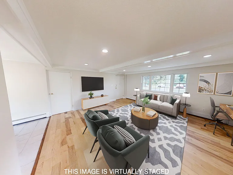 30 Washington Park Dr #5 — Photo 1