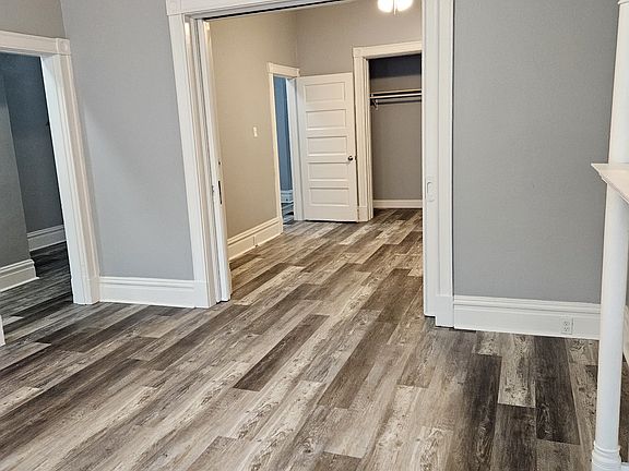 5th image of 2035 Allen Ave #1