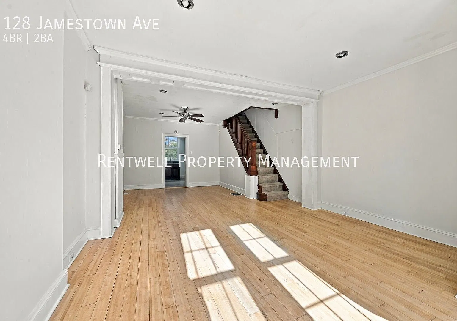 Stunning 4-Bedroom Townhouse in Manayunk! — Photo 2