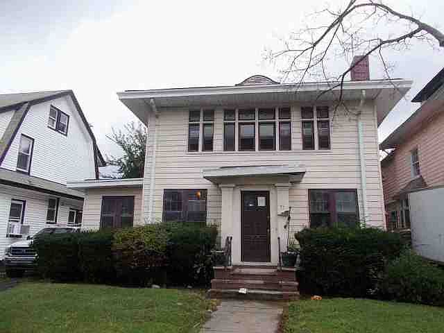 1st image of 77-79 Girard Pl