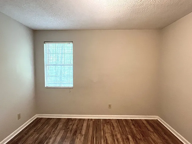 536 Loblolly Ln — Photo 14