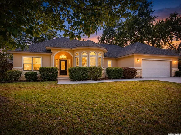 266 English Oaks Cir, Boerne, TX 78006
