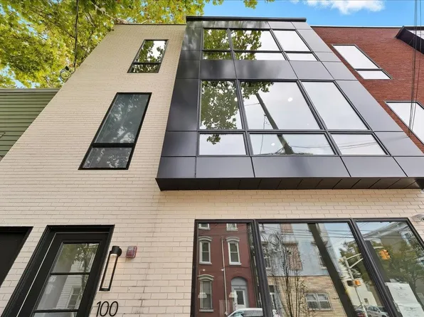 100 Webster Avenue image 23 of 32