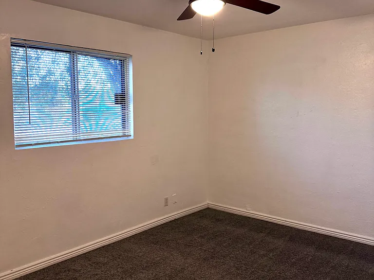 1350 E Orange St — Photo 7