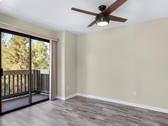 5th image of 2845 Idlewild Dr APT 215