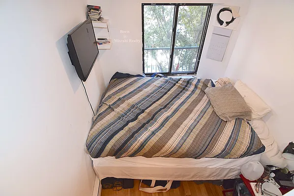 Rented by J Misrahi Realty Corp | media 6
