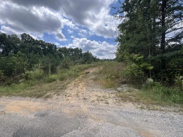 George Branch Dr, Monterey, TN 38574
