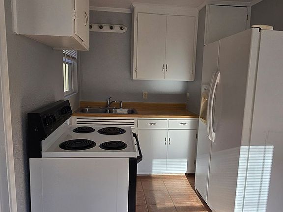 4th image of 707-709 Duncan Rd #12