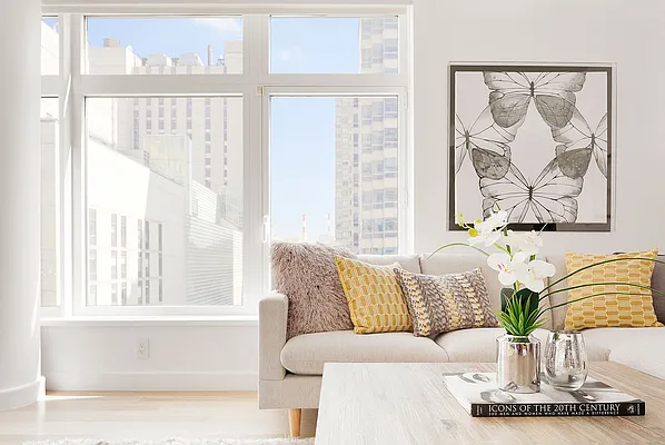 Sold by Stribling | media 24