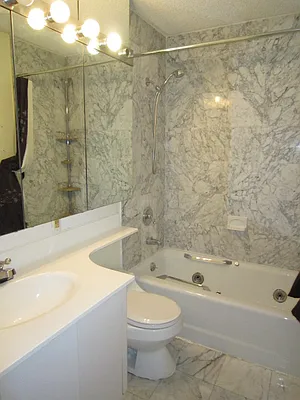 Rented by Sumitomo Real Estate Sales | media 9