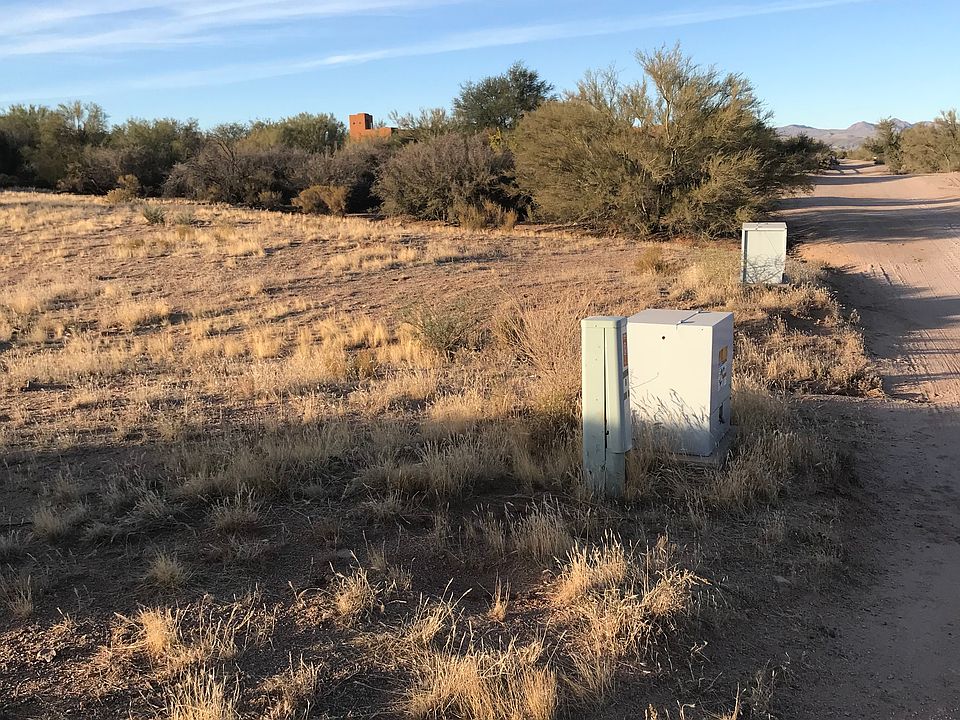 1st image of 14746 E Dale Ln
