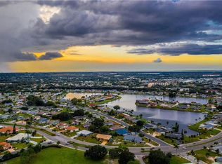 502 Shea Pl, Sun City Center, FL 33573