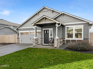 6509 Cottonwood Loop, Yakima, WA 98903