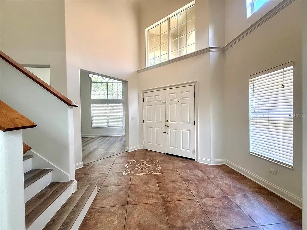 Building Photo - 6984 Brescia Way