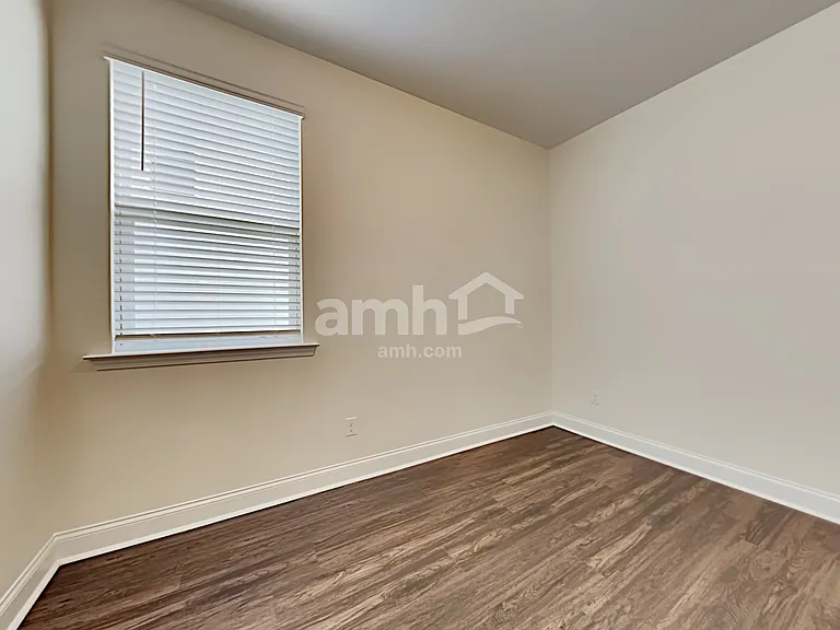 406 Ronter Ct — Photo 14