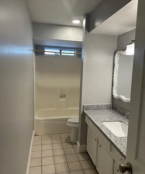7839 Vernwood St — Photo 12
