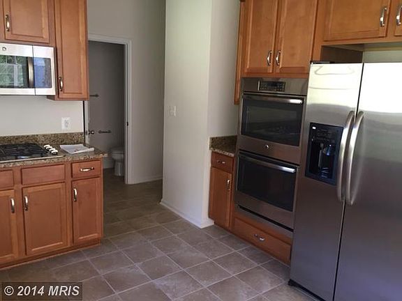4th image of 686 Pelhams Reach Dr