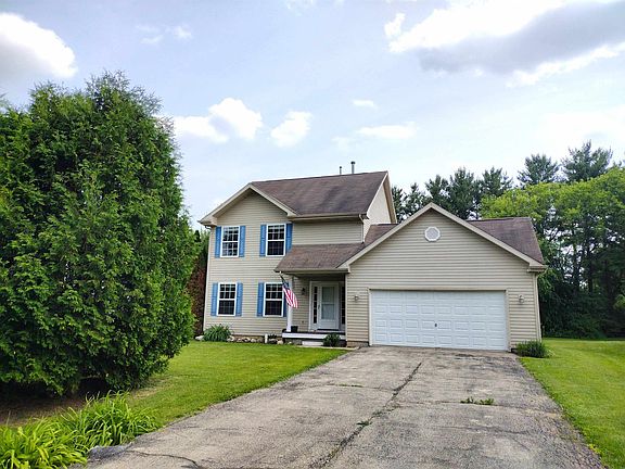 3rd image of 131 Liverpool Dr SE