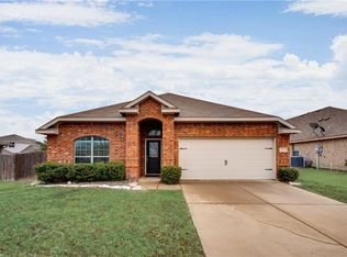112 Valley Ranch Ct, Waxahachie, TX 75165