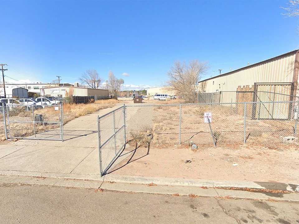 2nd image of 2863 Cooks Rd