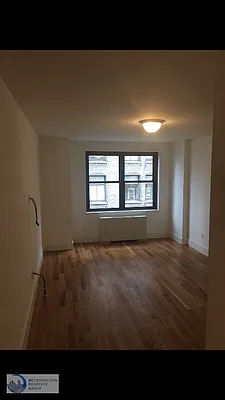 Rented by Metropolitan Property Group | media 3