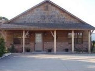 516 Newman Rd, Ennis, TX 75119
