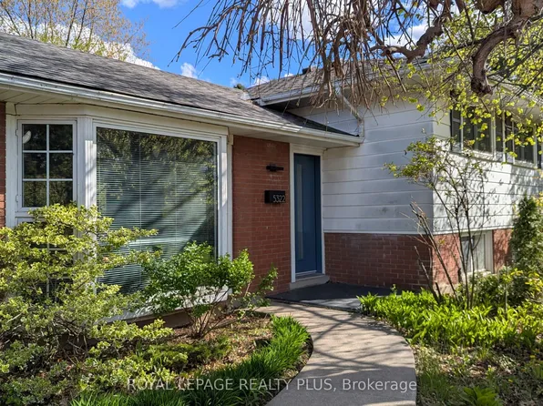 5322 Windermere Dr, Burlington, ON L7L 3M1