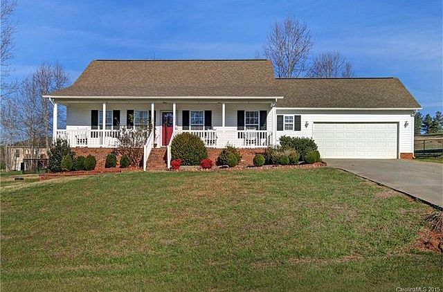 1st image of 140 Deer Haven Dr