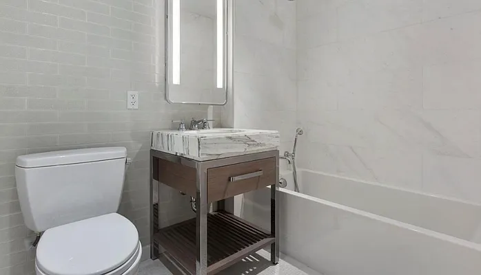 Rented by Compass | media 19