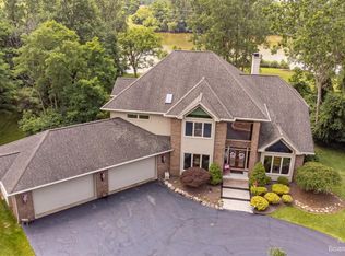 6060 Cherry Hill Rd, Ypsilanti, MI 48198