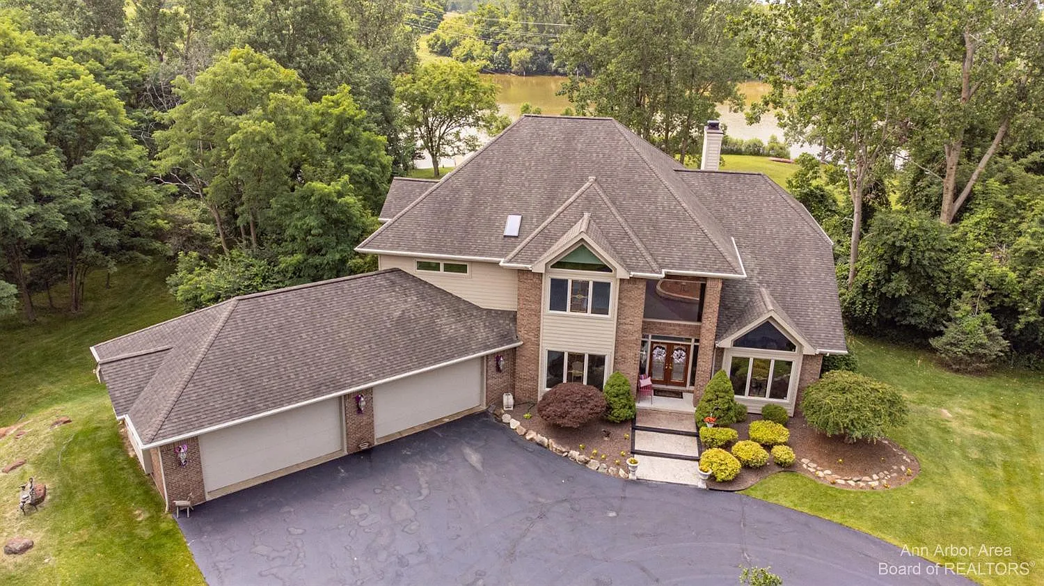 6060 Cherry Hill Rd photo 1