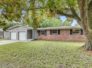 2728 Robinette Dr, Orange Park, FL 32073