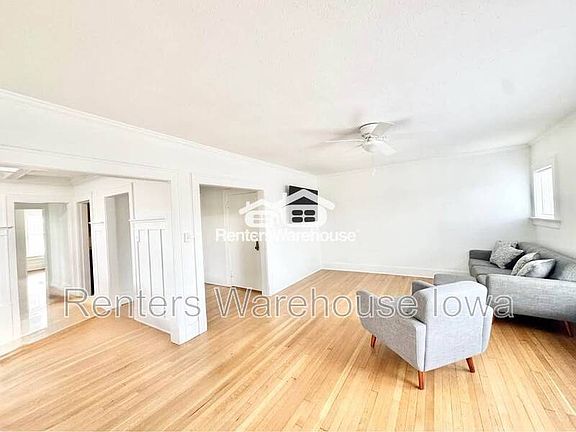 5th image of 3612 Ingersoll Ave APT 5