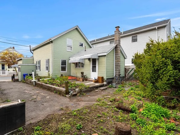 322-324 Pearl St, Malden, MA 02148