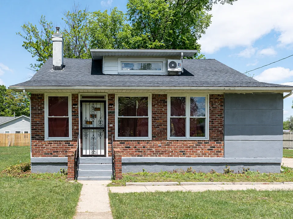 9201 Jefferson Ave