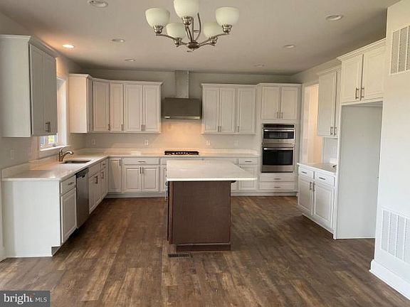 5th image of 14851 Abilene Way #3