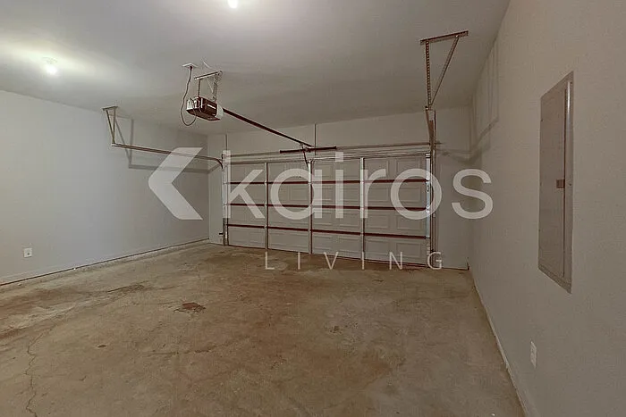 520 White Oak Cir — Photo 23
