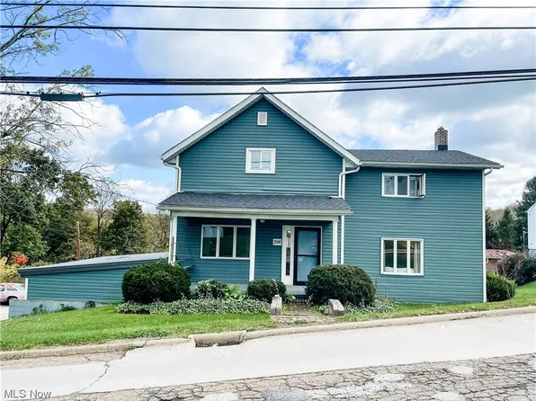 206 S Bridge St, Adena, OH 43901