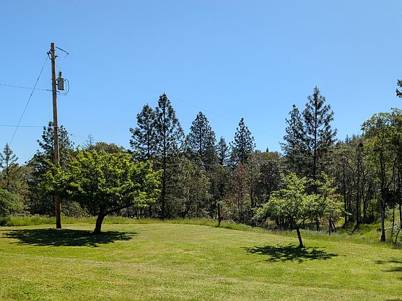 3rd image of 4953 Glen Echo Way