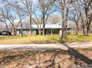 10785 Us Highway 87 W, La Vernia, TX 78121