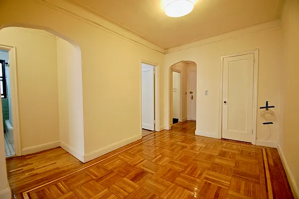 Rented by Bohemia Realty Group | media 9