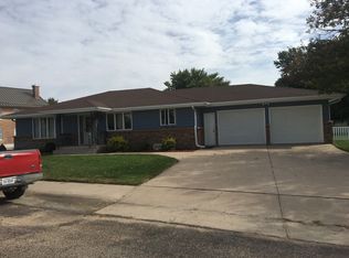 110 N Cottonwood St, Genoa, NE 68640
